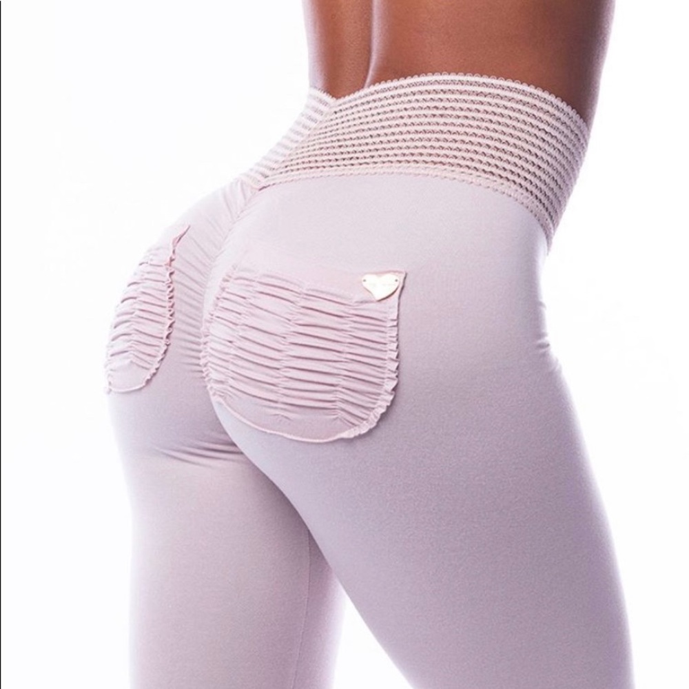 Cute Booty Leggings